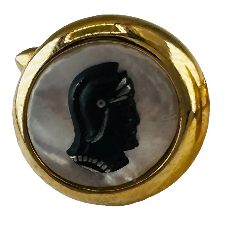 VTG SWANK Cameo Cufflinks Mother of Pearl Inlay Gold Tone Roman Warrior